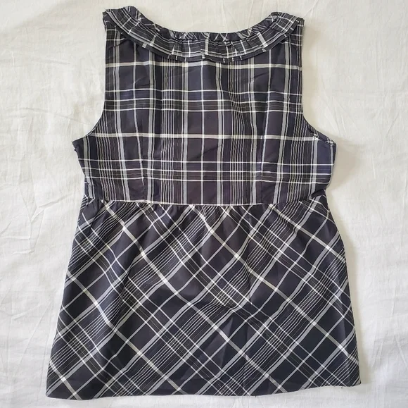 WOMEN'S Fossil Silk Top Shirt Sz M Scoop Neck Ruffle Detail Side Zip - Picture 8 of 12